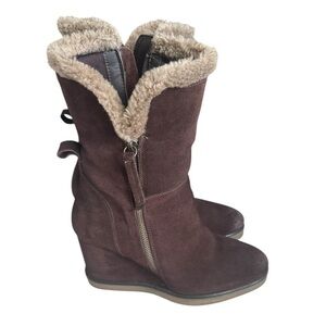 Cafe’ Noir Coco Suede Cabin Couture Wedge Rubber Bottom Boots- Women Size 7.5